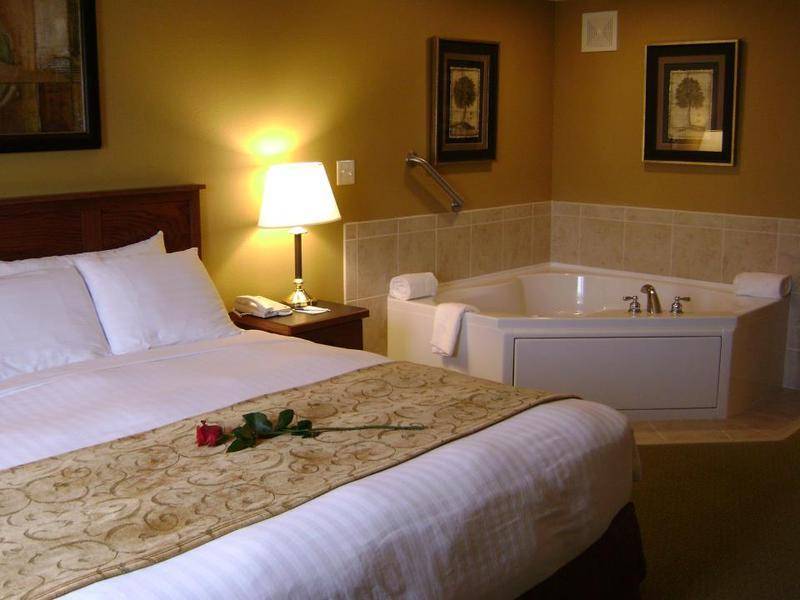 Madelia Hotel & Suites Photo - Madelia Hotel & Suites in Madelia
